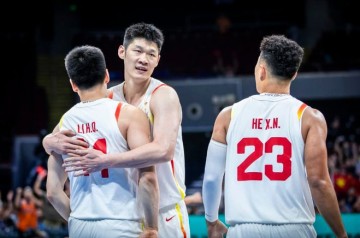星空体育-中国男篮官宣4场热身赛：6月初两战俱乐部 下旬连战澳大利亚荷兰